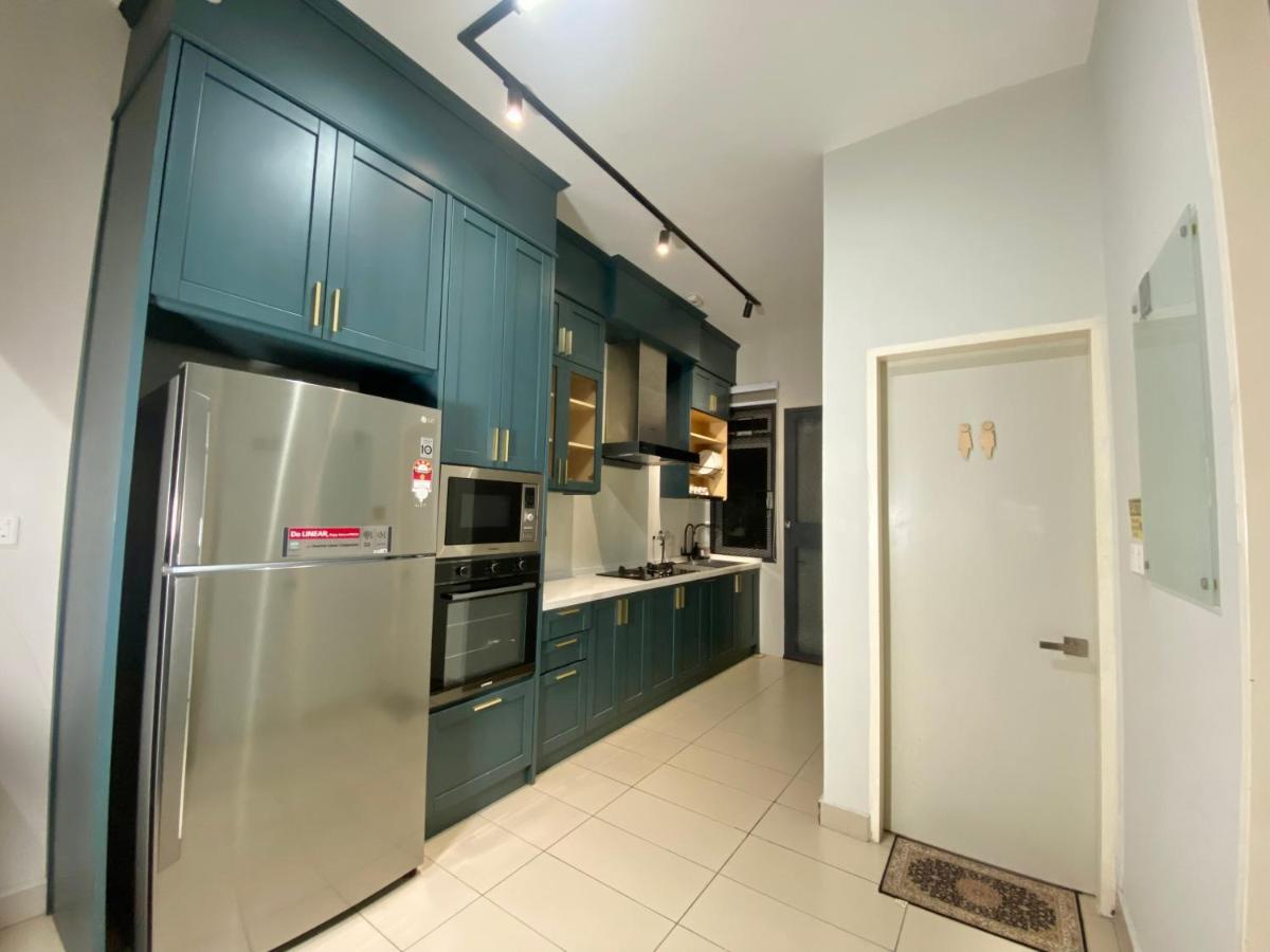 Luxury 2-Storey Terrace House Near Ioi City Mall Putrajaya Exteriör bild
