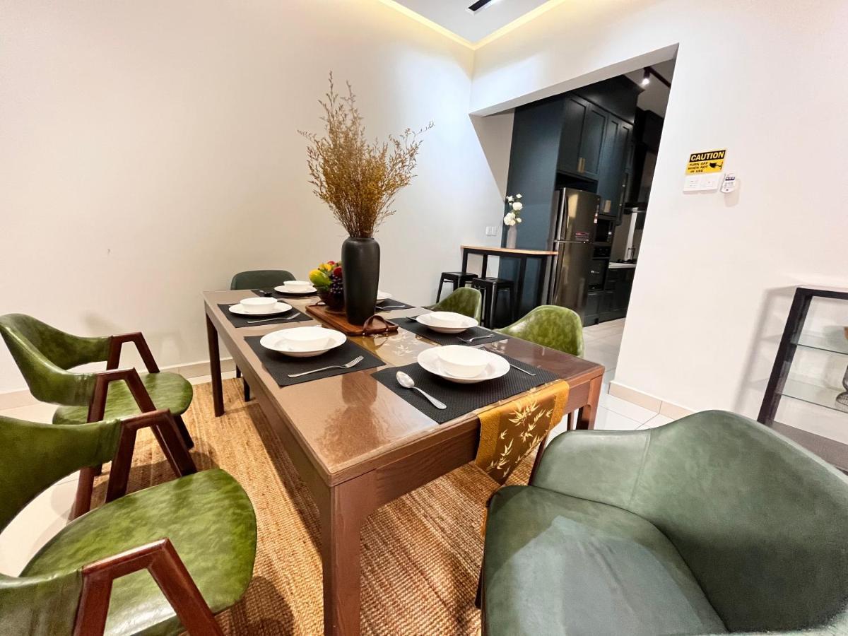 Luxury 2-Storey Terrace House Near Ioi City Mall Putrajaya Exteriör bild