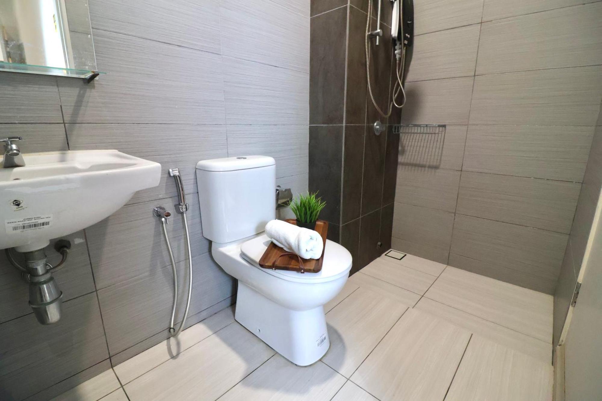 Luxury 2-Storey Terrace House Near Ioi City Mall Putrajaya Exteriör bild